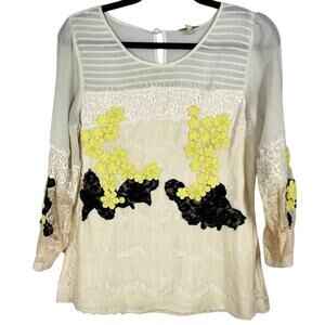 Gimmicks by BKE, Size Medium, Cream Blouse, Embroidery, Lace, Pintucks, Boho